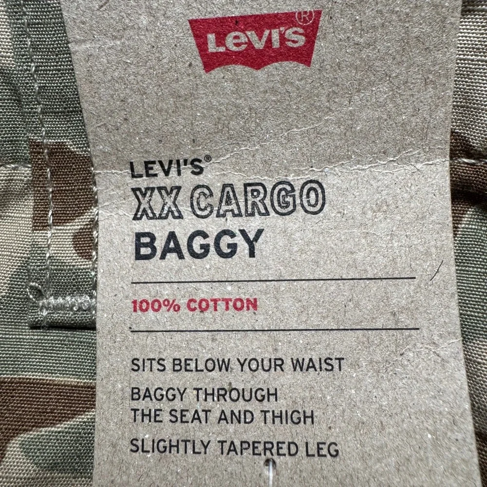 Levis XX Cargo Pants Mens 31x30 BAGGY Camo Ripstop‎